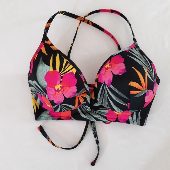 Shade & Shore Other - NWOT Shade & Shore Floral Print Bralette